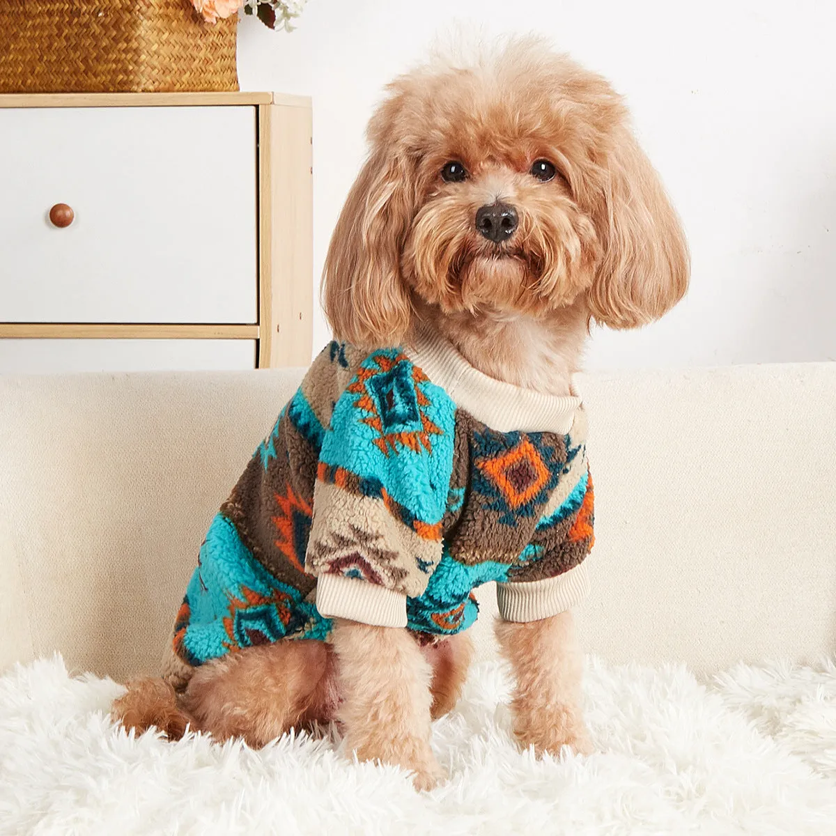 Three Totem Pet Sweatshirts for Cats & Dogs | Universal Autumn & Winter Plush Pet Clothes | Wholesale Cross-Border Supply